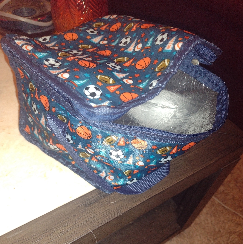 Freebie! Blue Sports Lunchbox